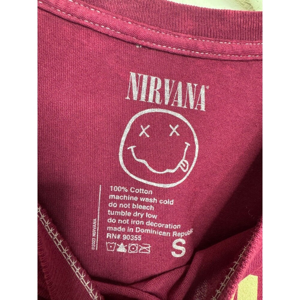 Nirvana Small Smiley Face T-Shirt Red Mineral Wash Cotton Short Sleeve Band NWOT - Picture 5 of 7